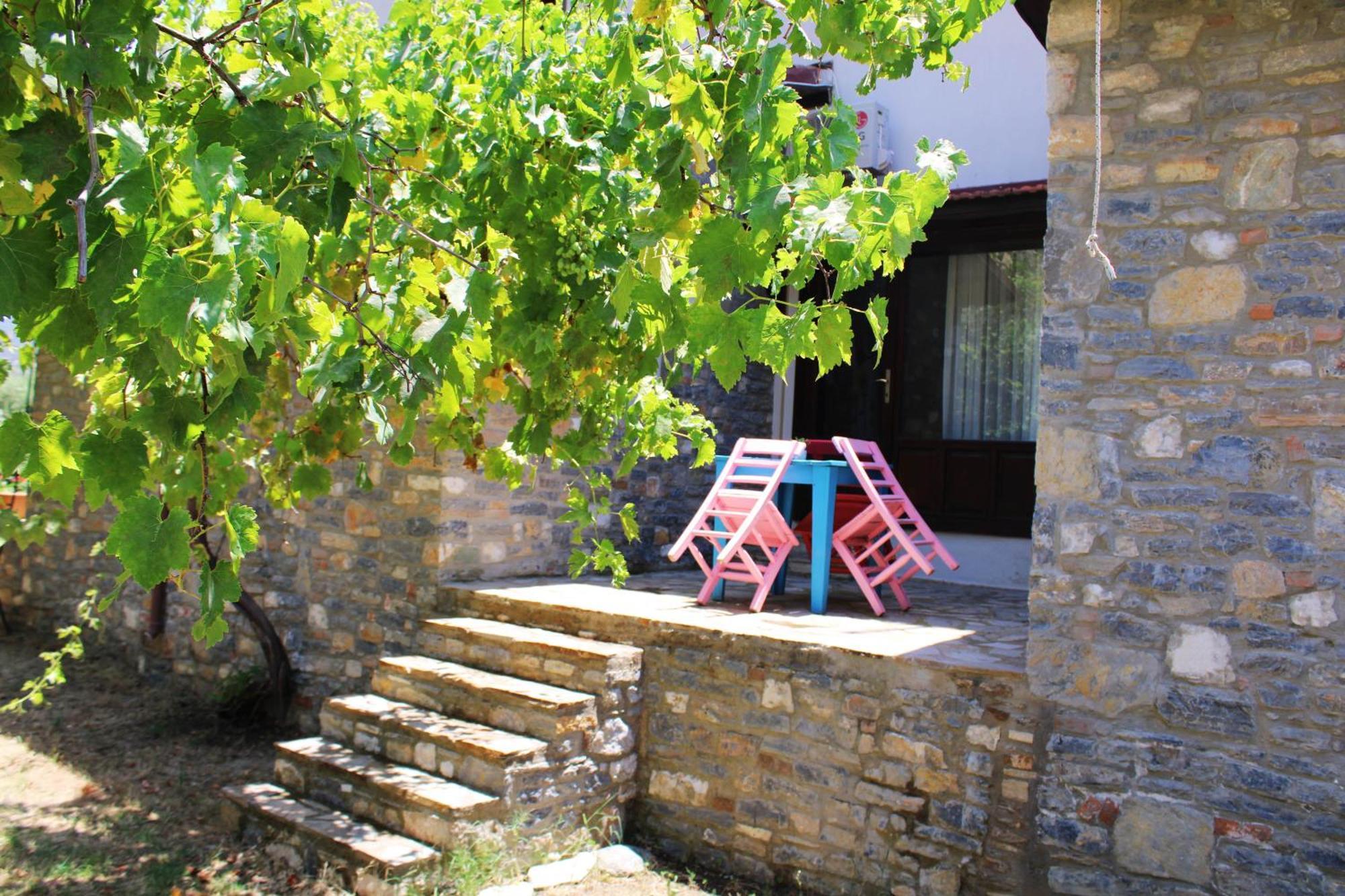 Pir Efes Konaklari Izmir Exterior photo
